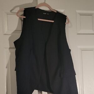 SHEIN Black Sleeveless Blazer Vest